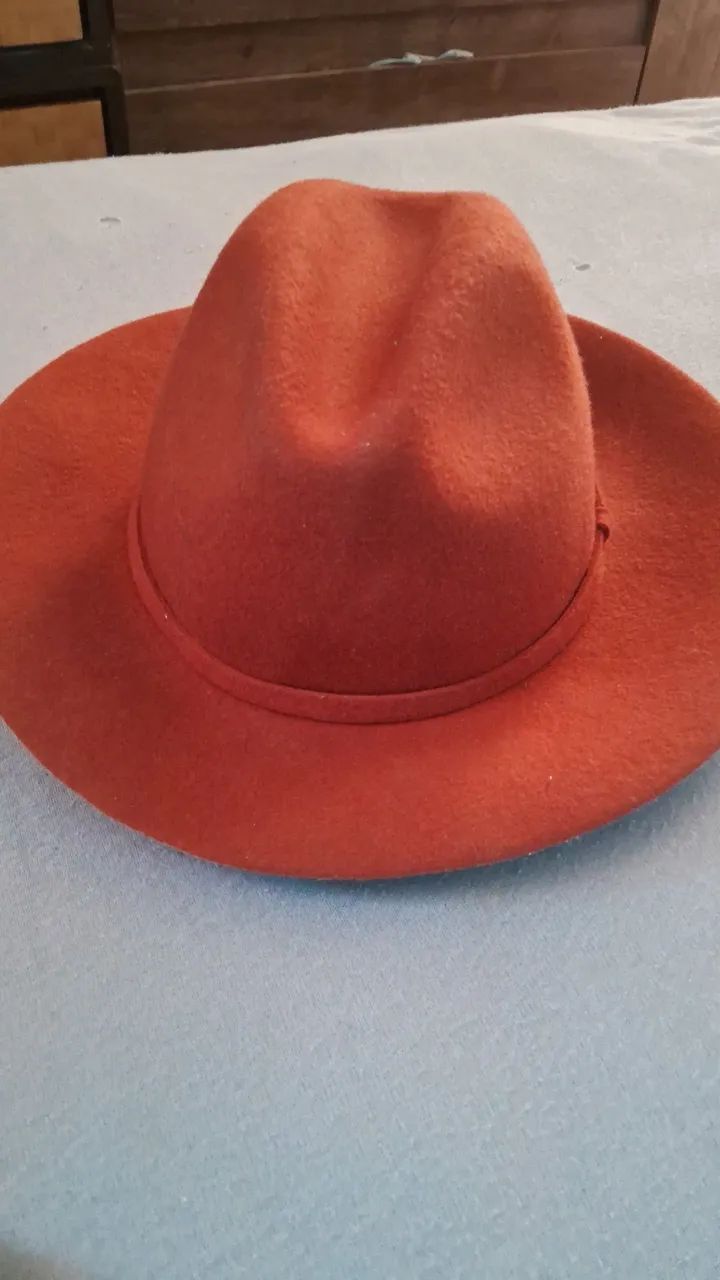 Chapéu feminino Zara 
