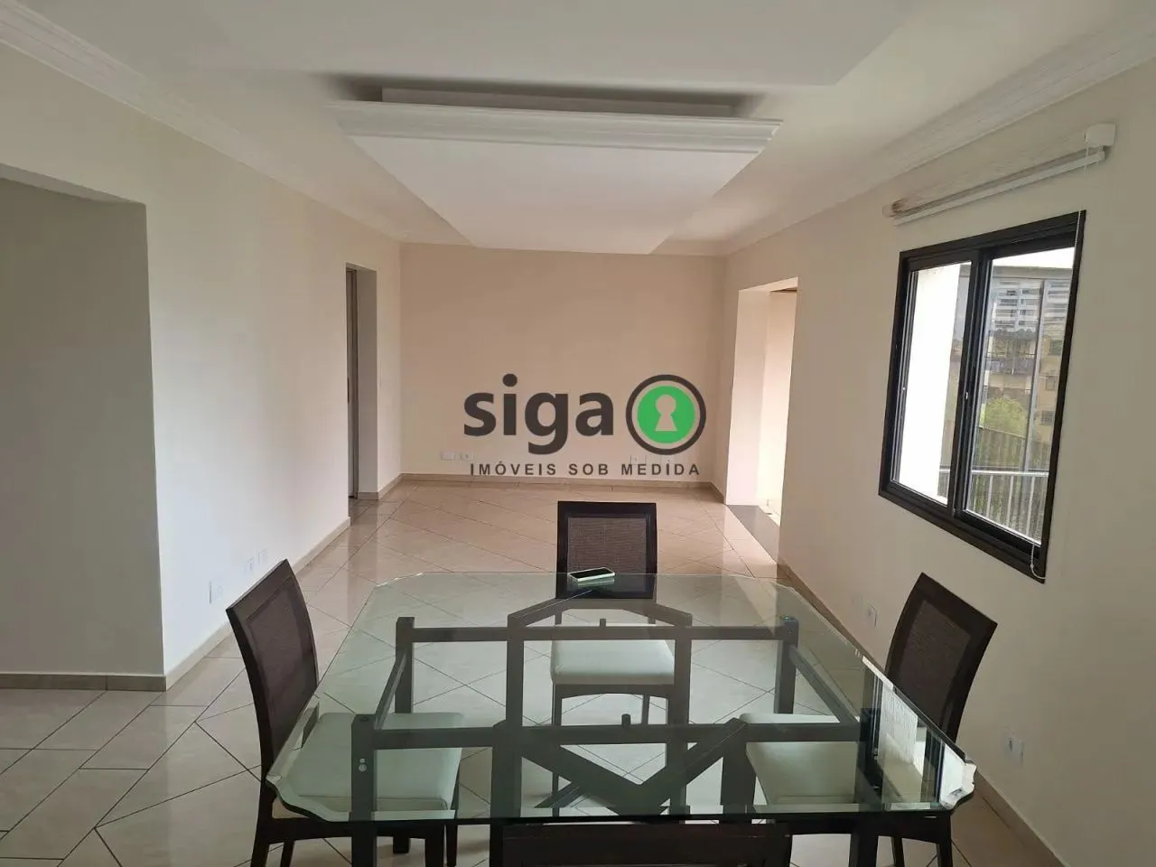 Apartamento para aluguel com duas suites, quatro vagas de garagem e lazer com piscina