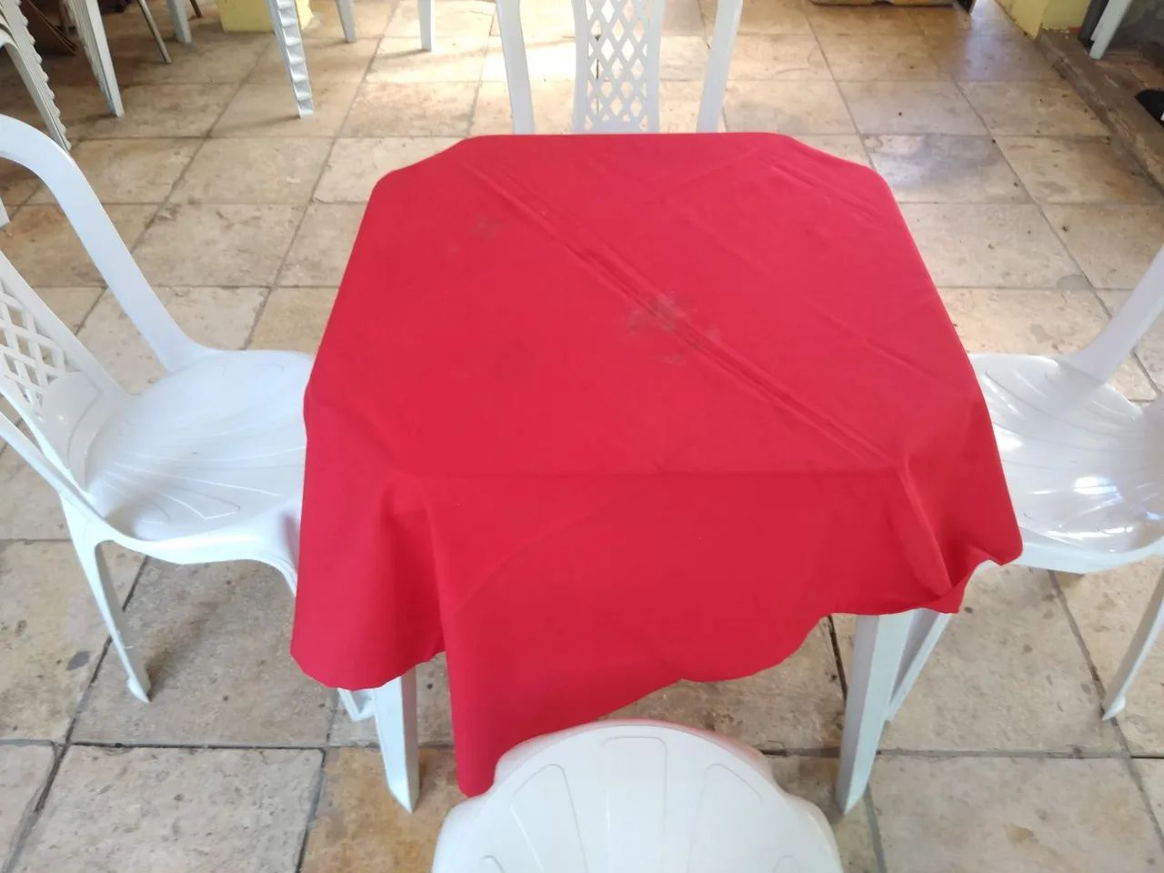 Aluguel de mesas e cadeiras  - Foto 4