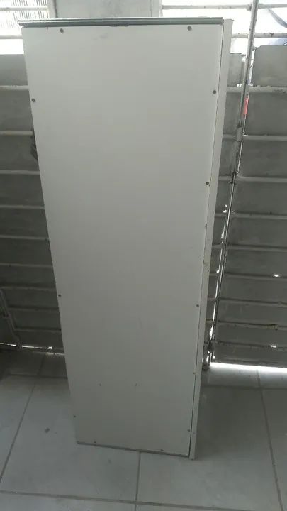 Mesa para nail design de unhas,  usada e com pequenas avarias  - Foto 4