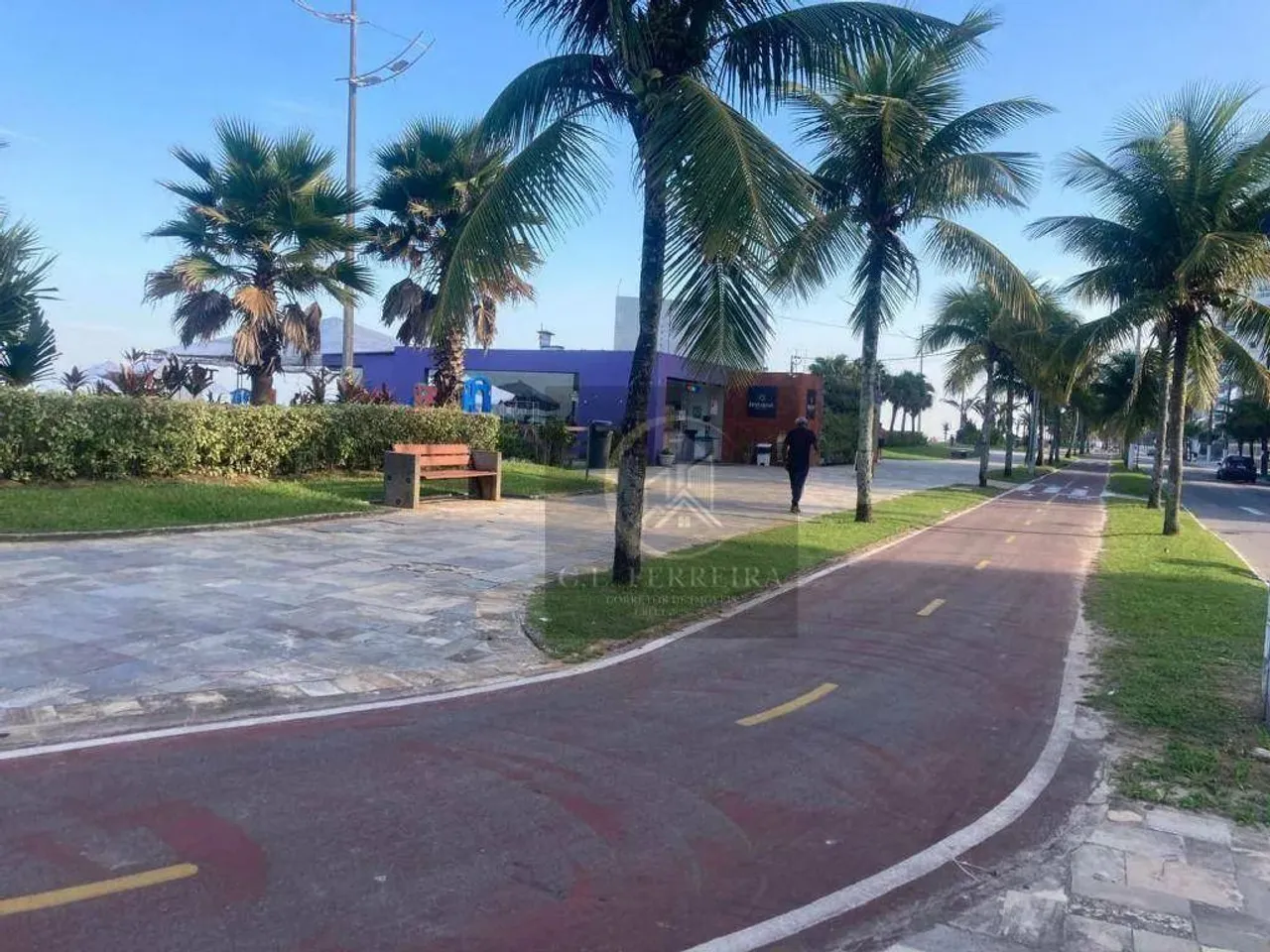 Apartamento para venda em Vilamar de 70.00m² com 2 Quartos, 1 Suite e 1 Garagem