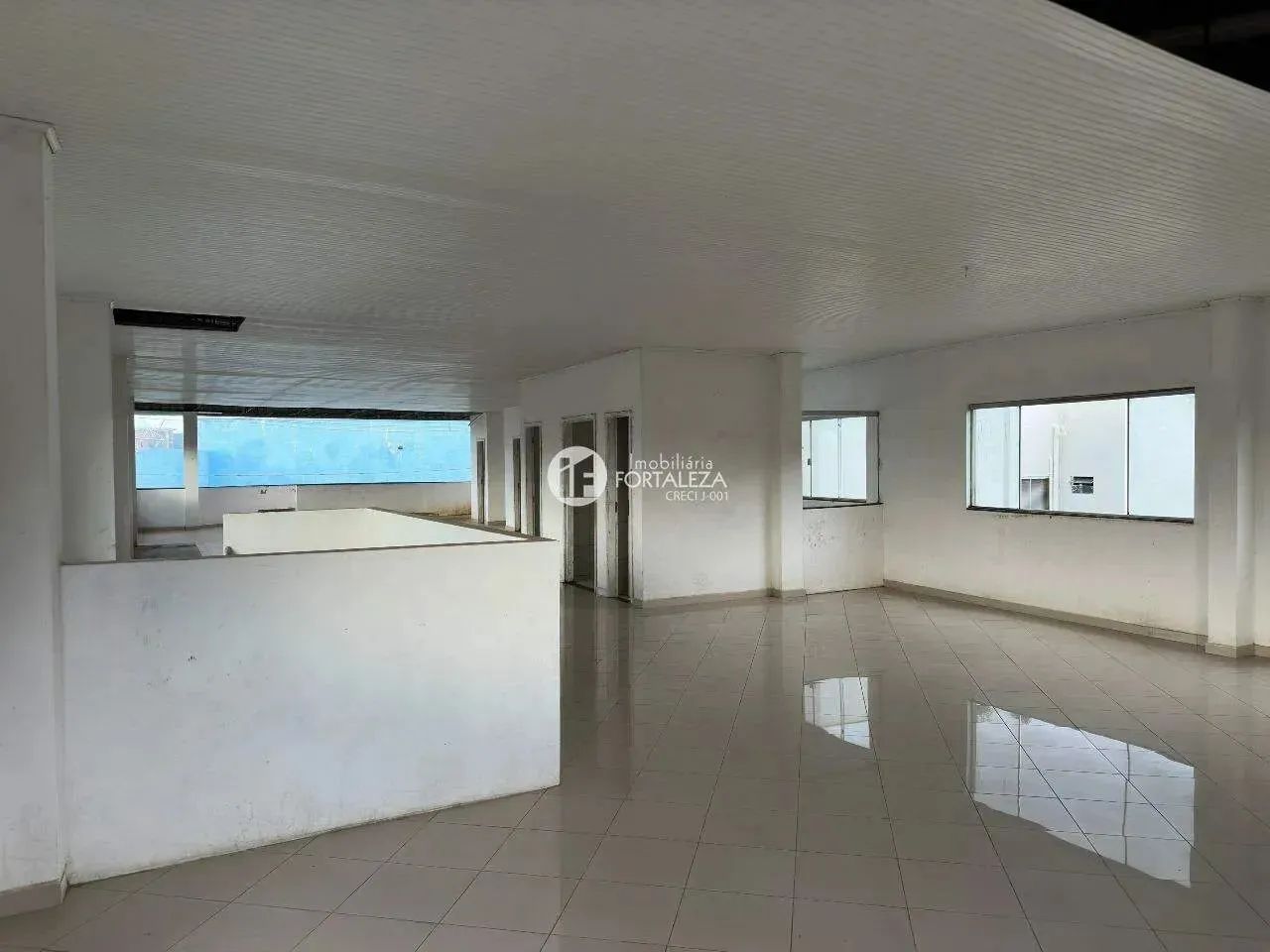 Predio comercial no Bosque - Rua Alvorada - Foto 4