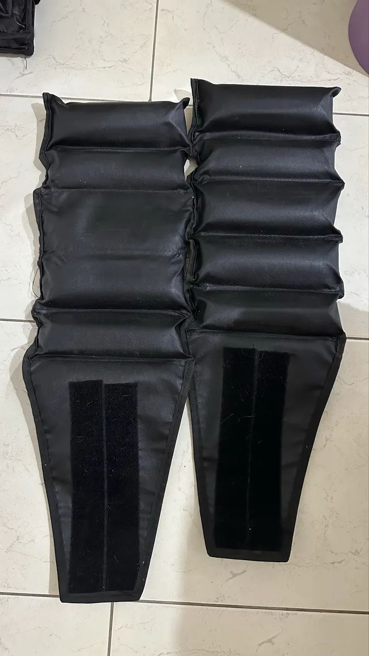 1 Par de Caneleiras de 10Kg - Foto 2