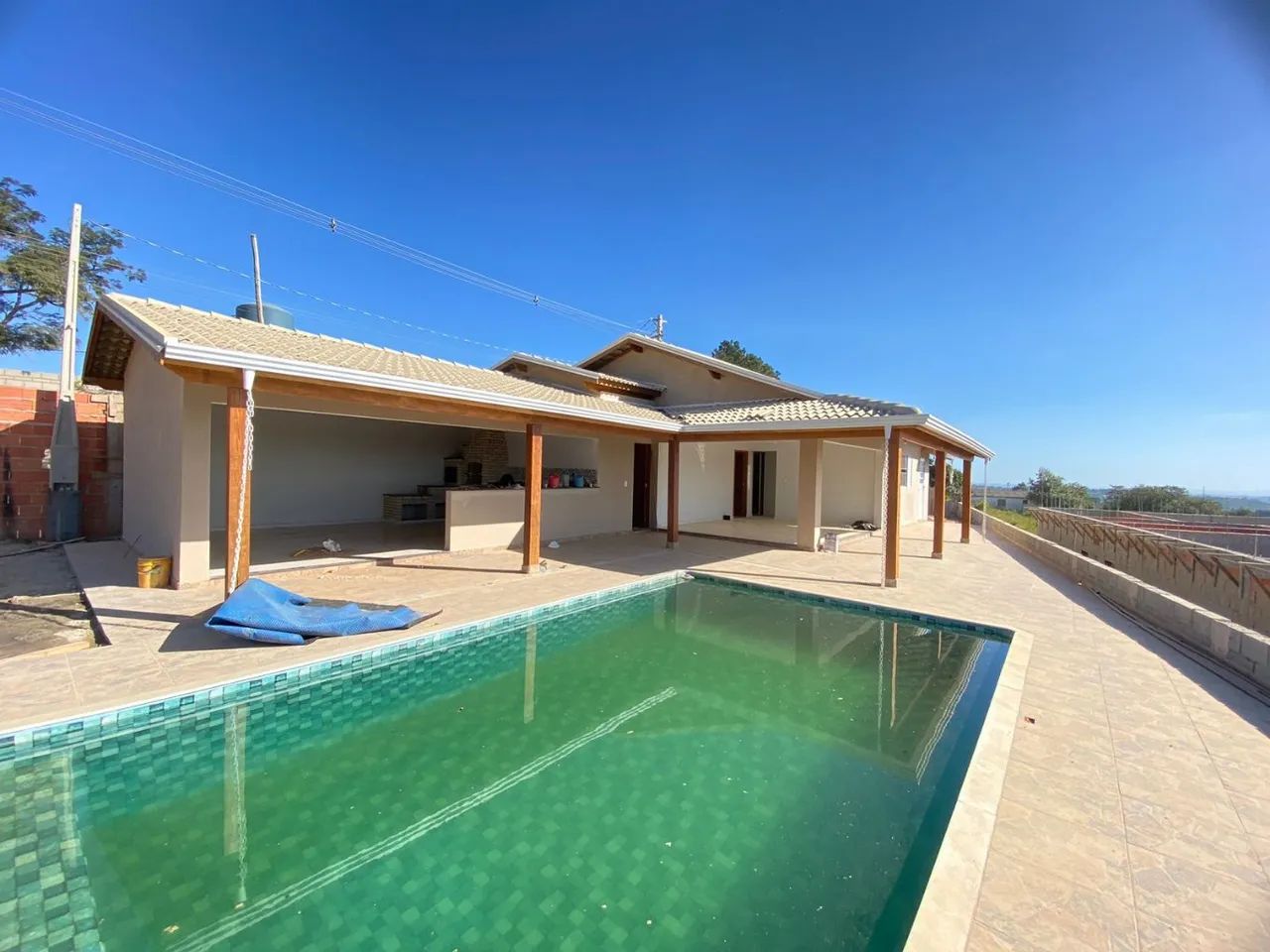 chacara para venda possui 130 metros quadrados com 3 quartos e sendo 3 suites terreno com  - Foto 2