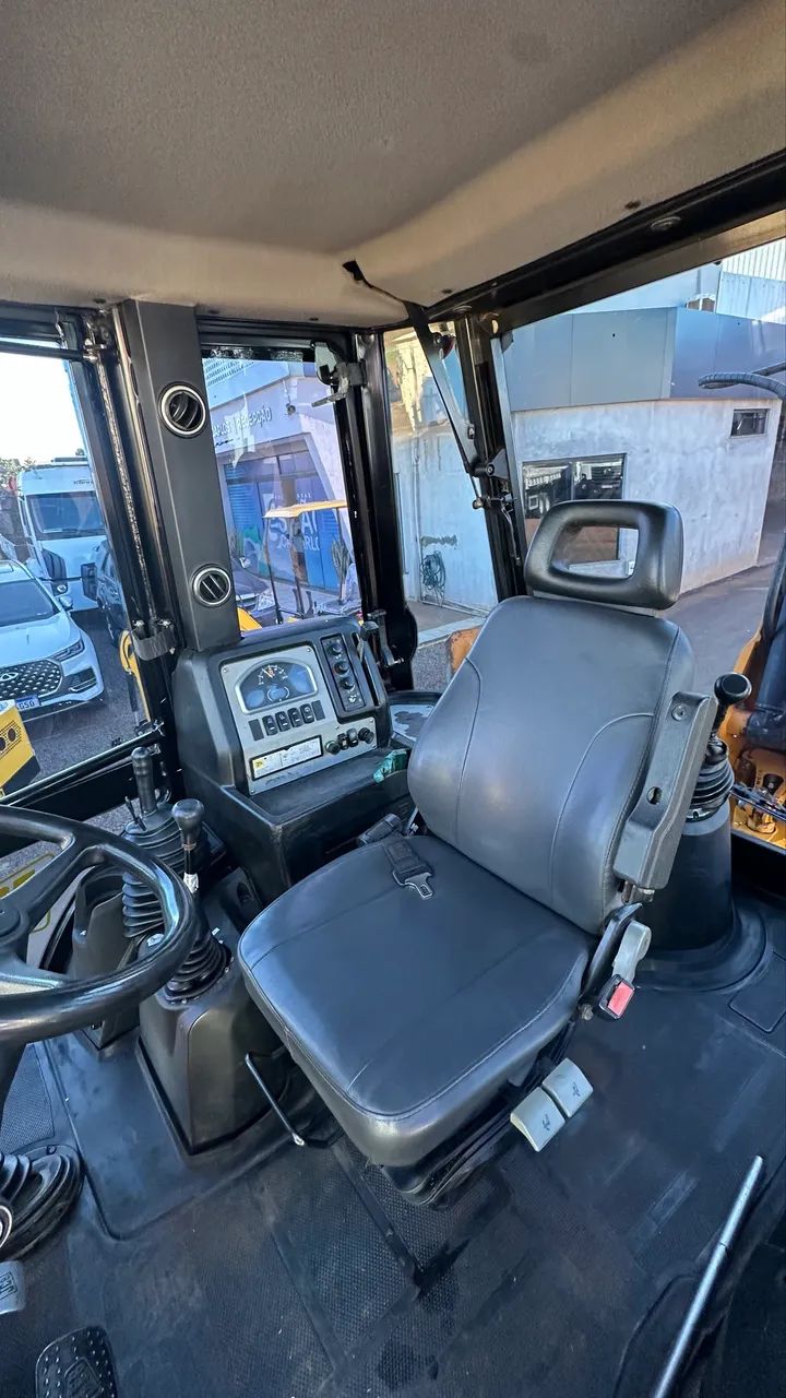 Retro escavadeira JCB 3CX 2016 4x4  - Foto 9