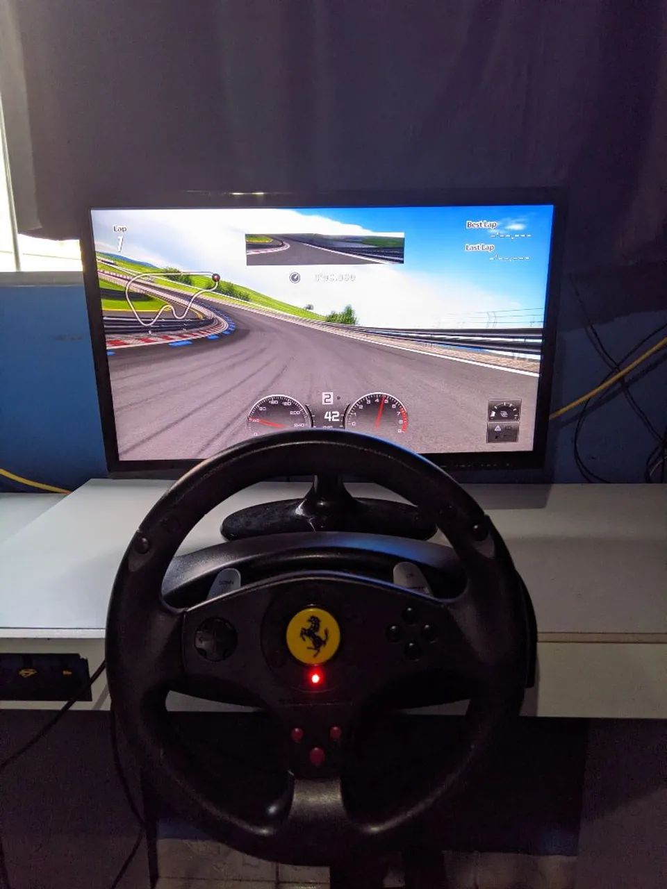 Volante Thrustmaster Ferrari GT Experience em ótimo estado  - Foto 3