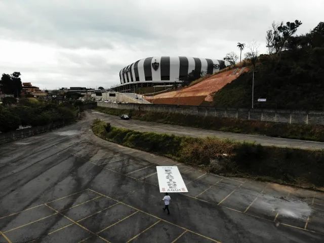 Terreno p/alugar, 11.000m² enfrente Arena do Galo