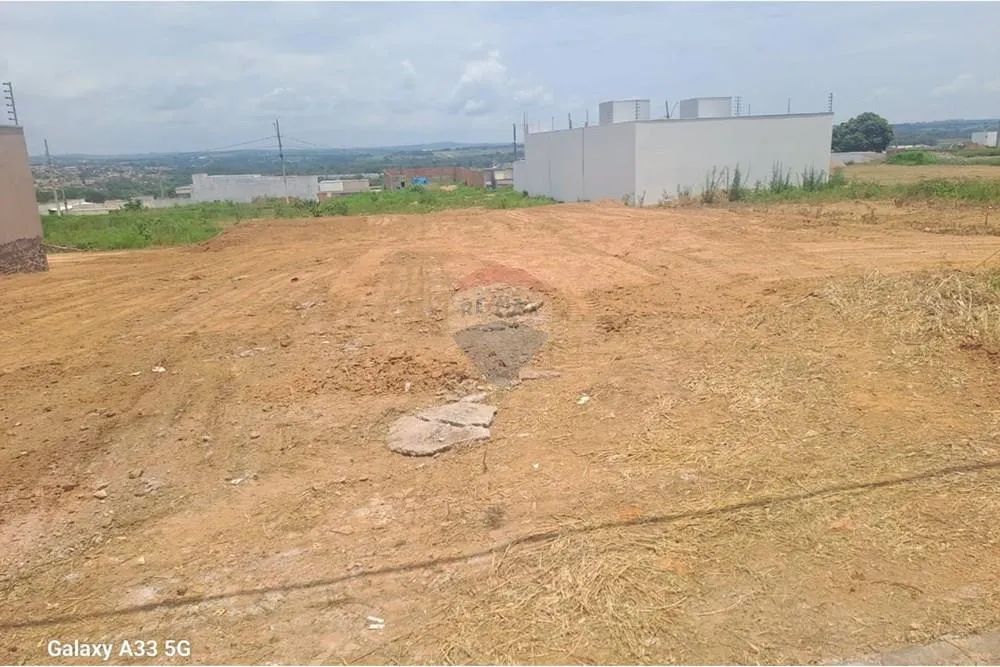 Terreno em Rondonópolis, 600 m². Setor Res. Granville II.