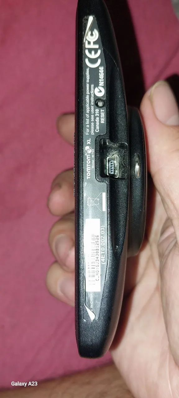 TomTom GPS without charger64396508316545124
