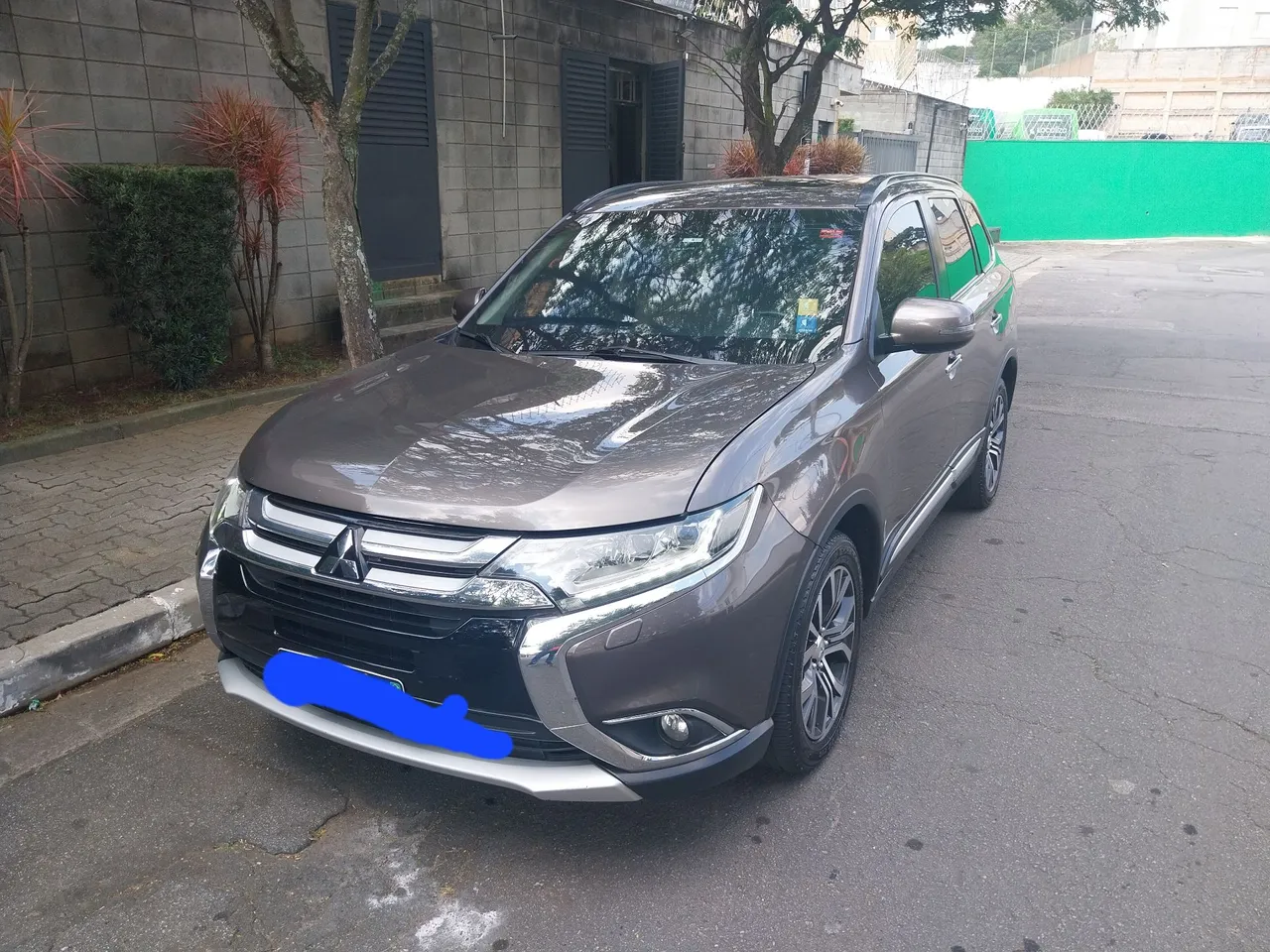 Outlander 2.2 Turbo Diesel 2016