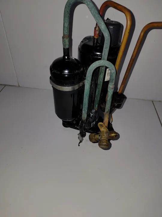 Compressor de Ar Condicionado 9.000 btu mídea - Foto 2