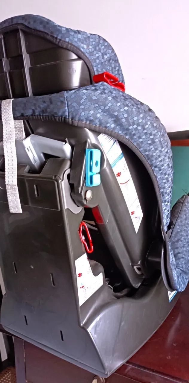 Cadeira  cadeirinha para criança  bebê automóvel carro Burigotto Matrix Evolution - Foto 3