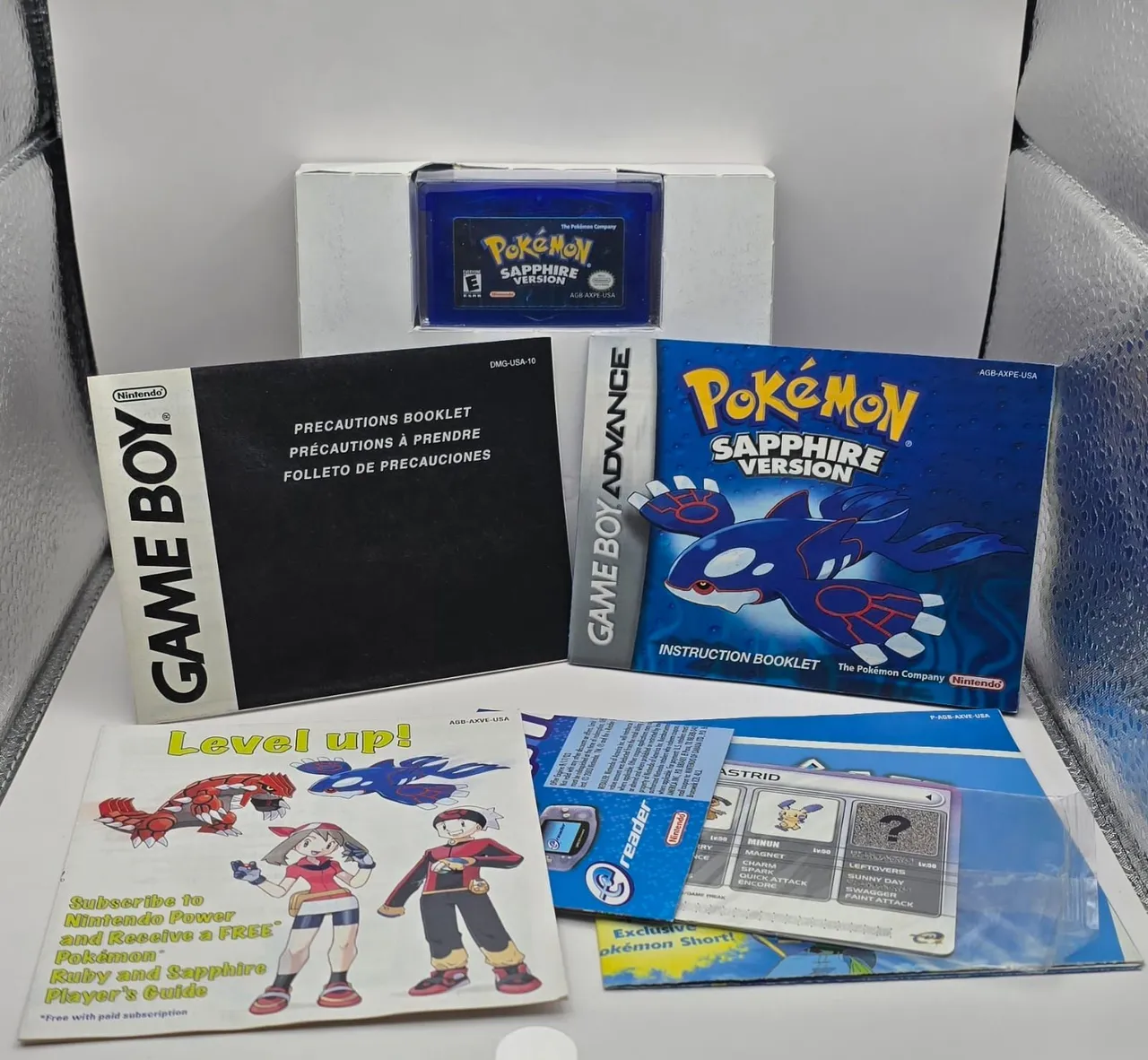Pokémon Sapphire Version CIB - Game Boy Advance