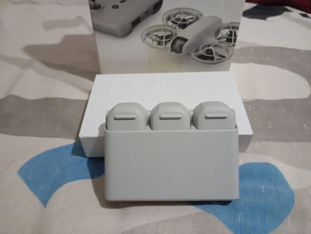 Drone DJI NEO FLY MORE - Foto 2