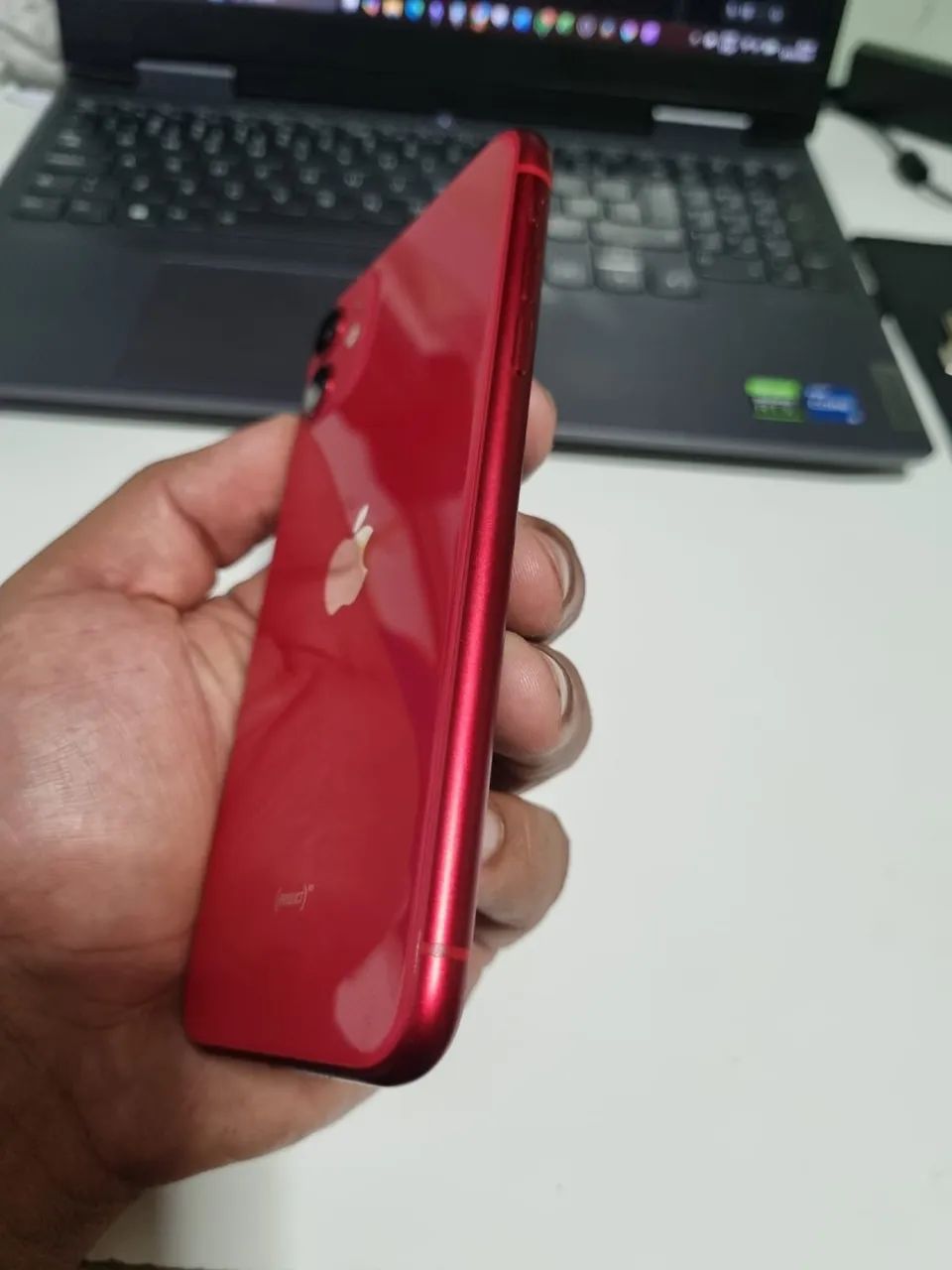 iPhone 11 128gb bateria recém trocada - Foto 4