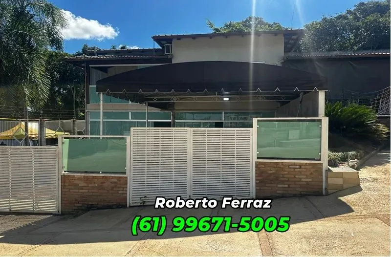 Casa Corumbá IV, no Condomínio Recanto do Sabiá.