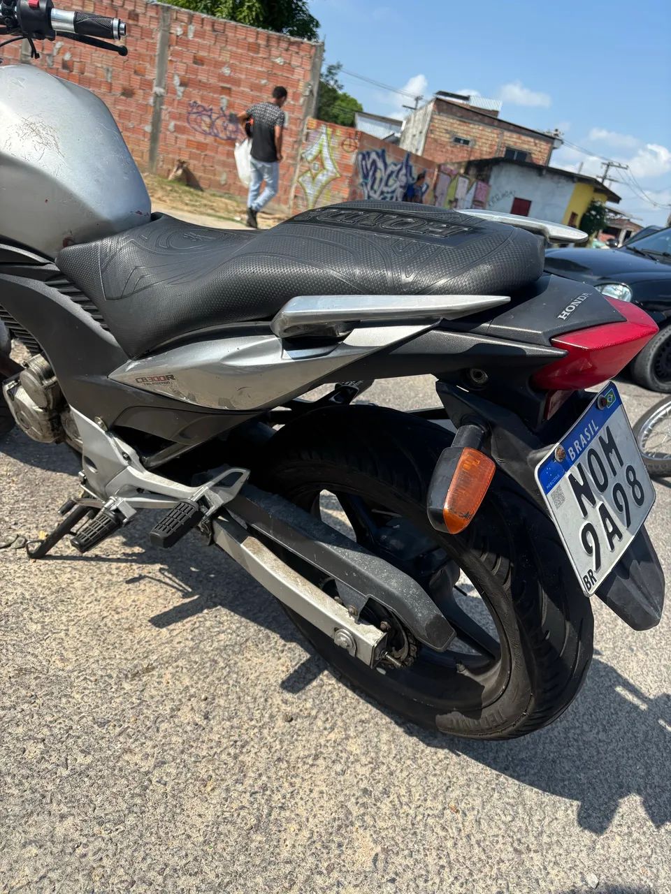 CB 300 em perfeito estado - Foto 4