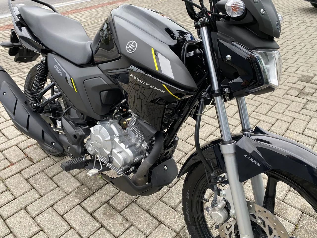 Yamaha YBR 150 FACTOR 149 cc  - Foto 5