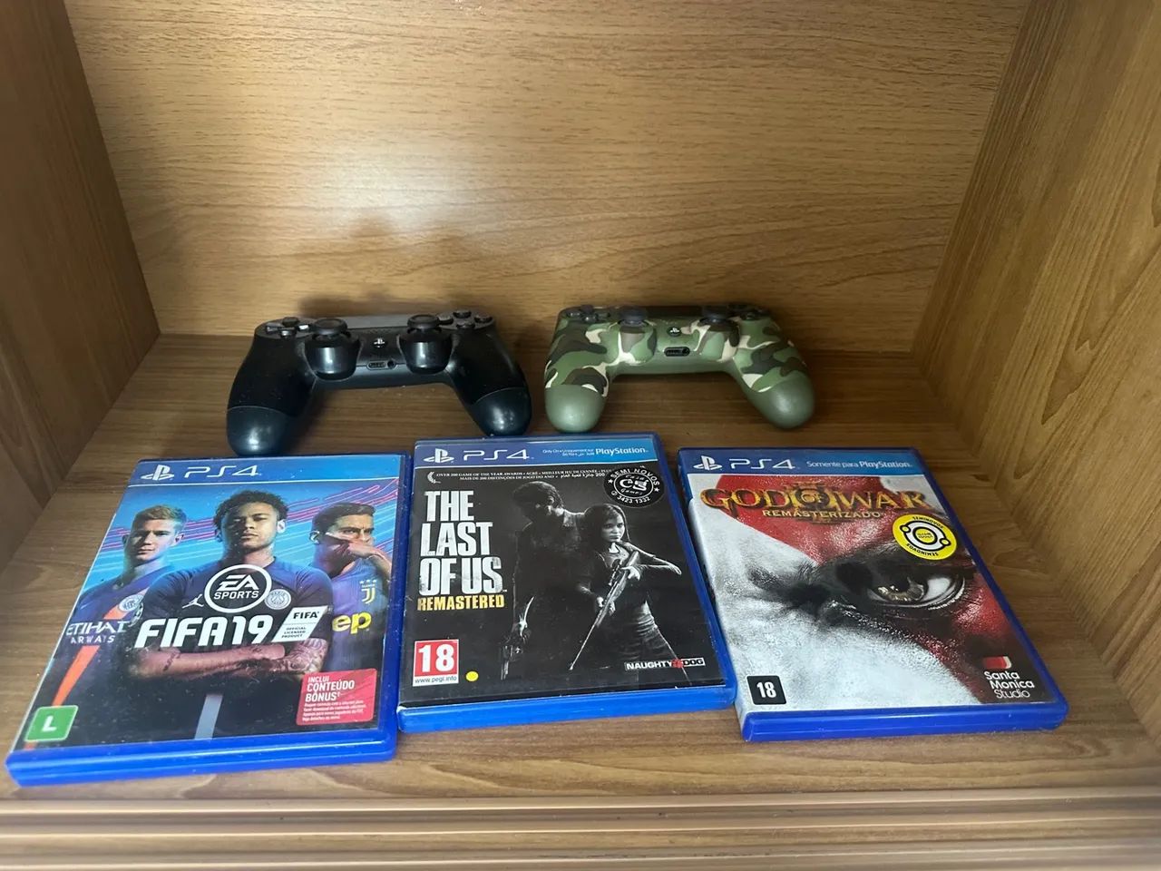 PS4 Pró 1TB Software 13.04 - Foto 2