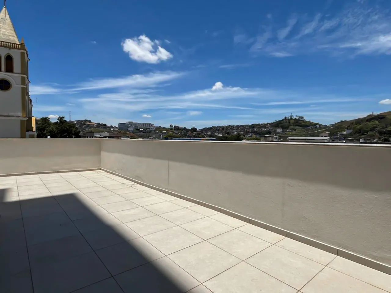 Garden com ampla área externa e vaga para venda - Foto 3