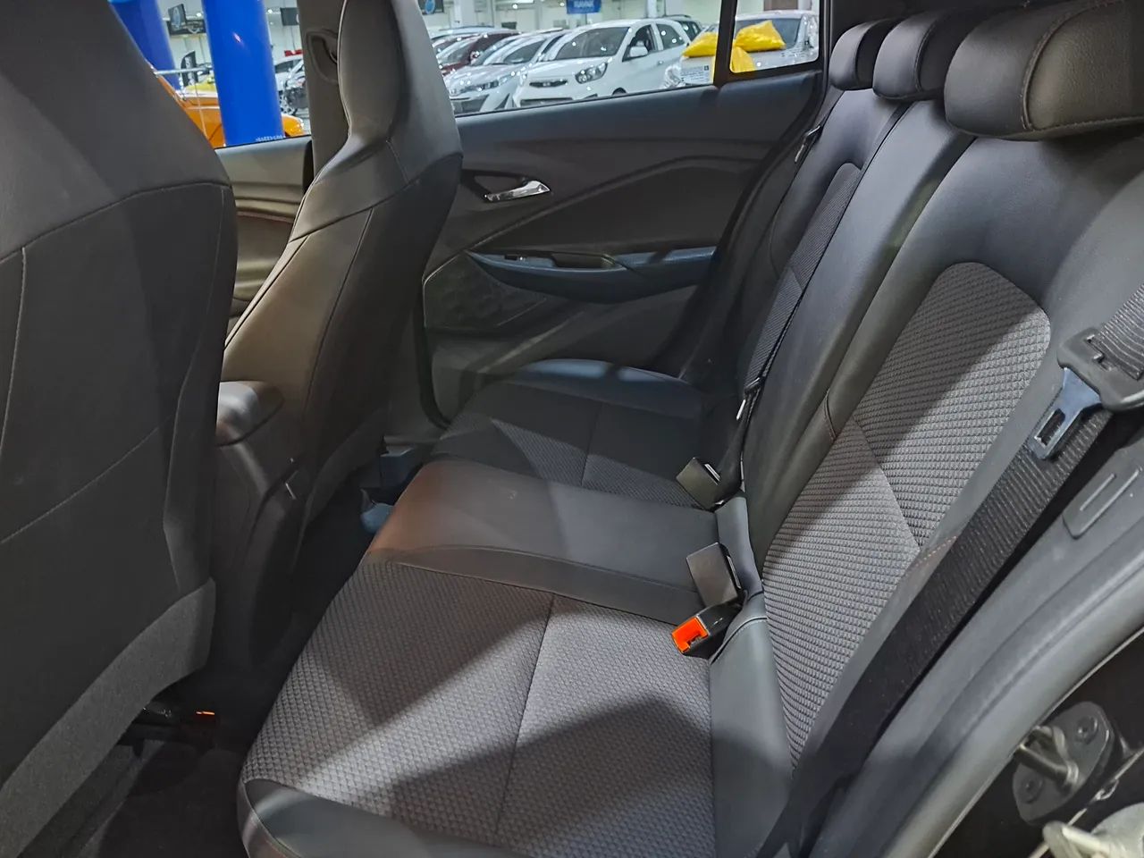 Chevrolet Onix RS 1.0 TB 12V Flex Aut. 4P, foto 6 de 9