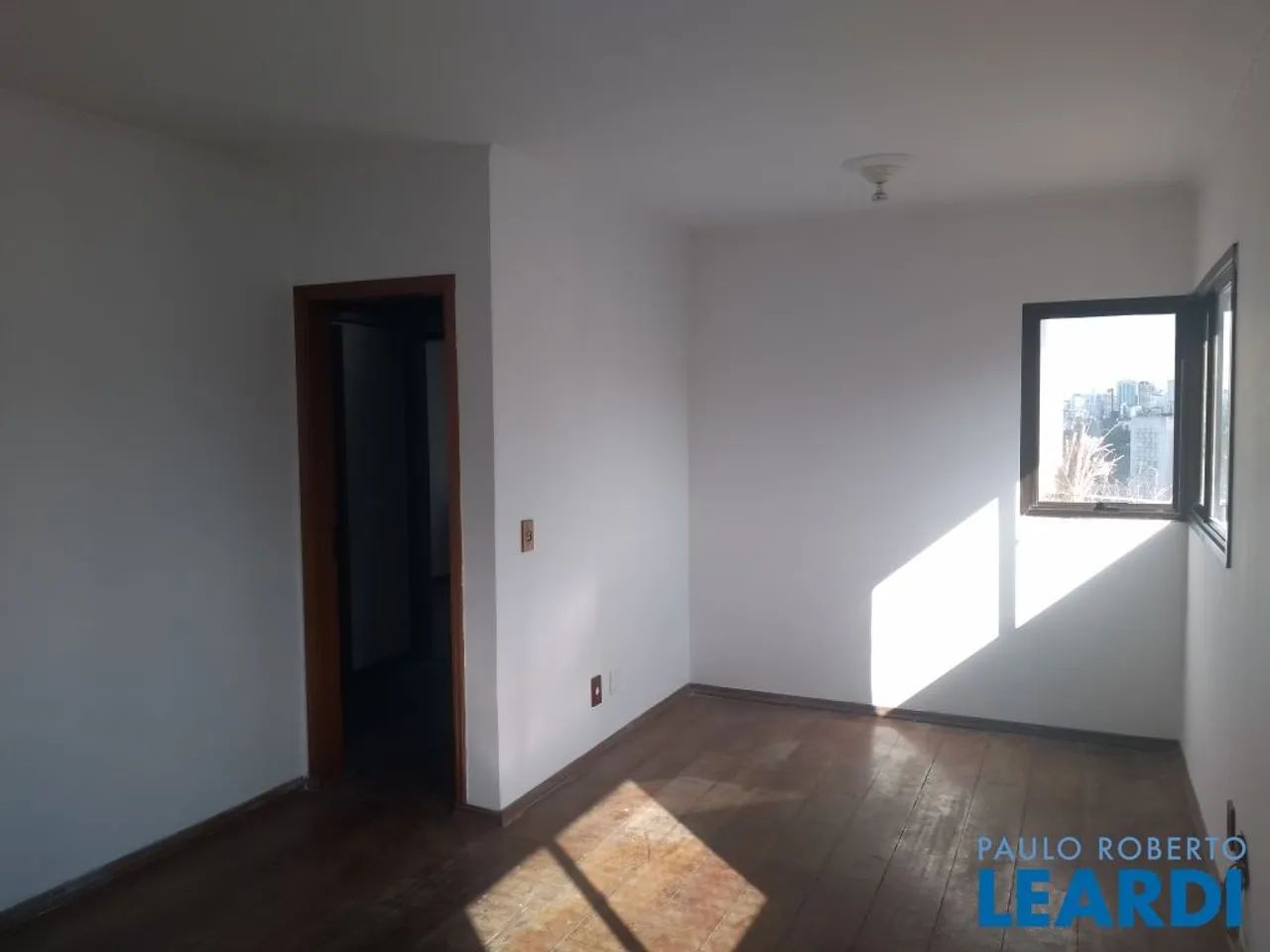 APARTAMENTO - SUMARÉ (R.M.) - SP
