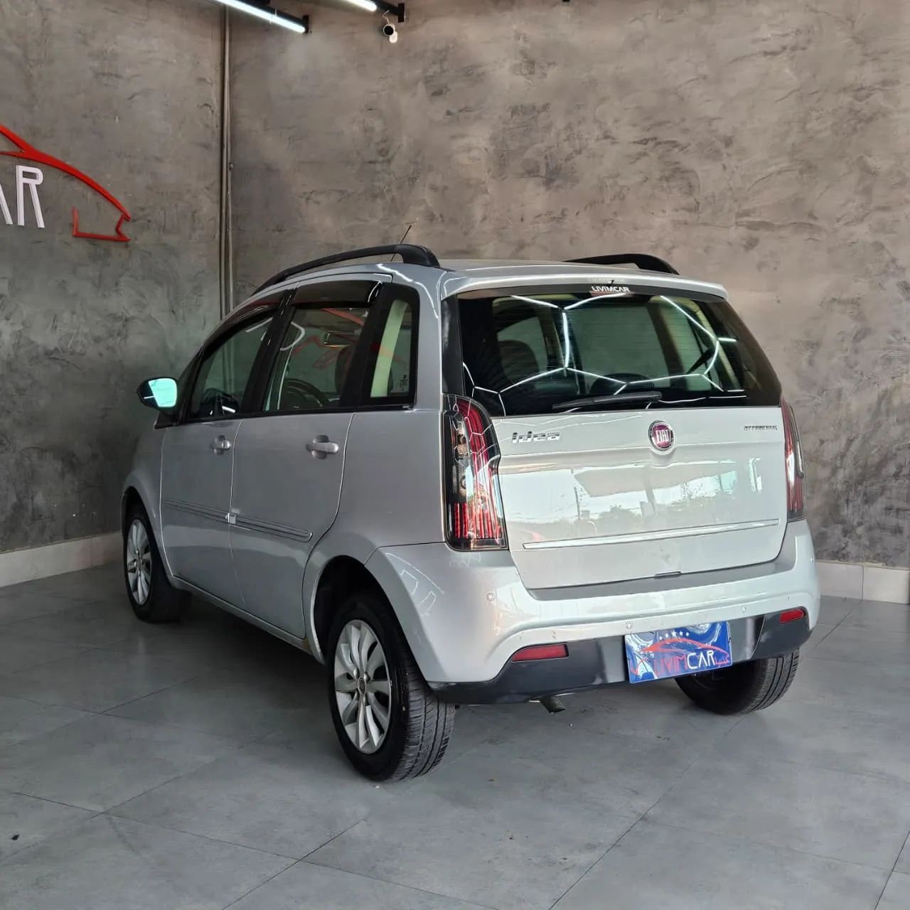 Fiat Idea Attractive 1.4 Fire Flex 8V 5P 2014 - Foto 4