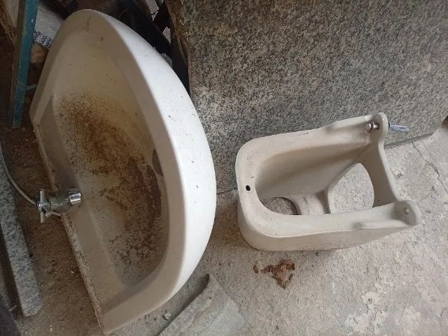 Lavatório de coluna 