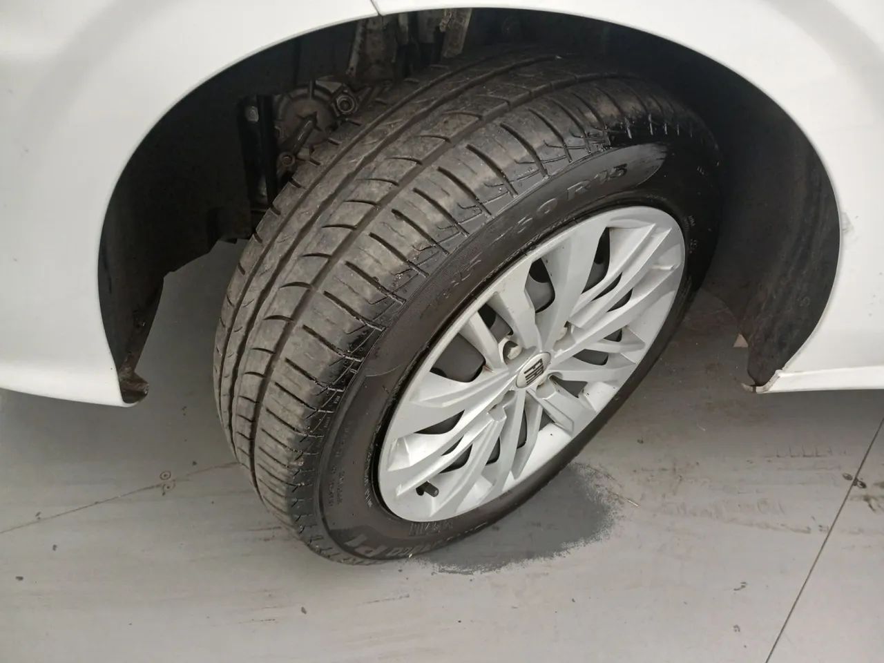 Fiat Cronos DRIVE 1.3 8V Flex Aut., foto 11 de 18
