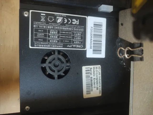 Impressora 3D Creality Ender 3 - Funcionando / Para Reparo de SD - Foto 3