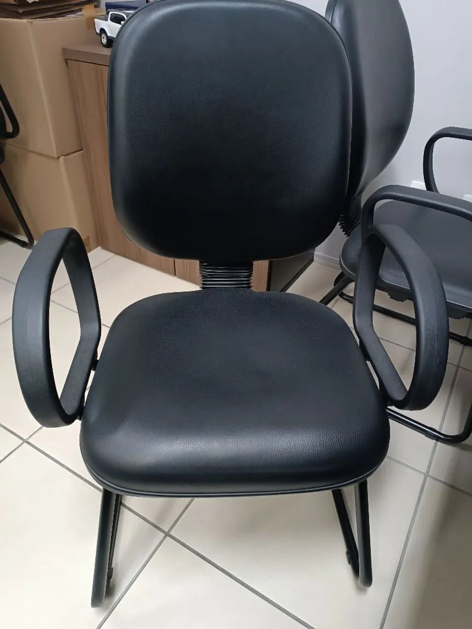 Cadeiras em otimo estado - Foto 2