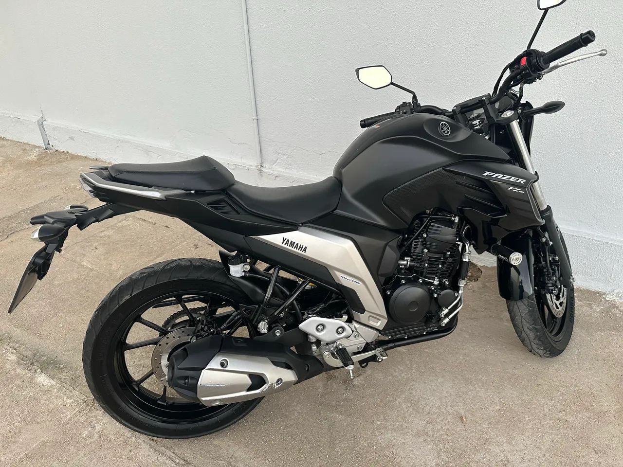 Fazer 250 Super Nova 