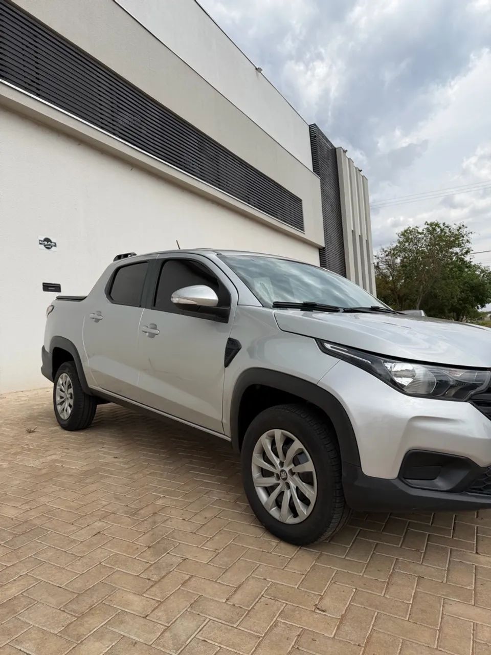 Fiat Strada Freedom 1.3 Flex 8V CD 2024