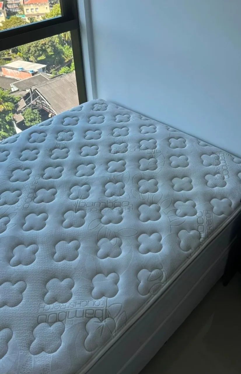 Cama Casal Box Simmons Queen Size