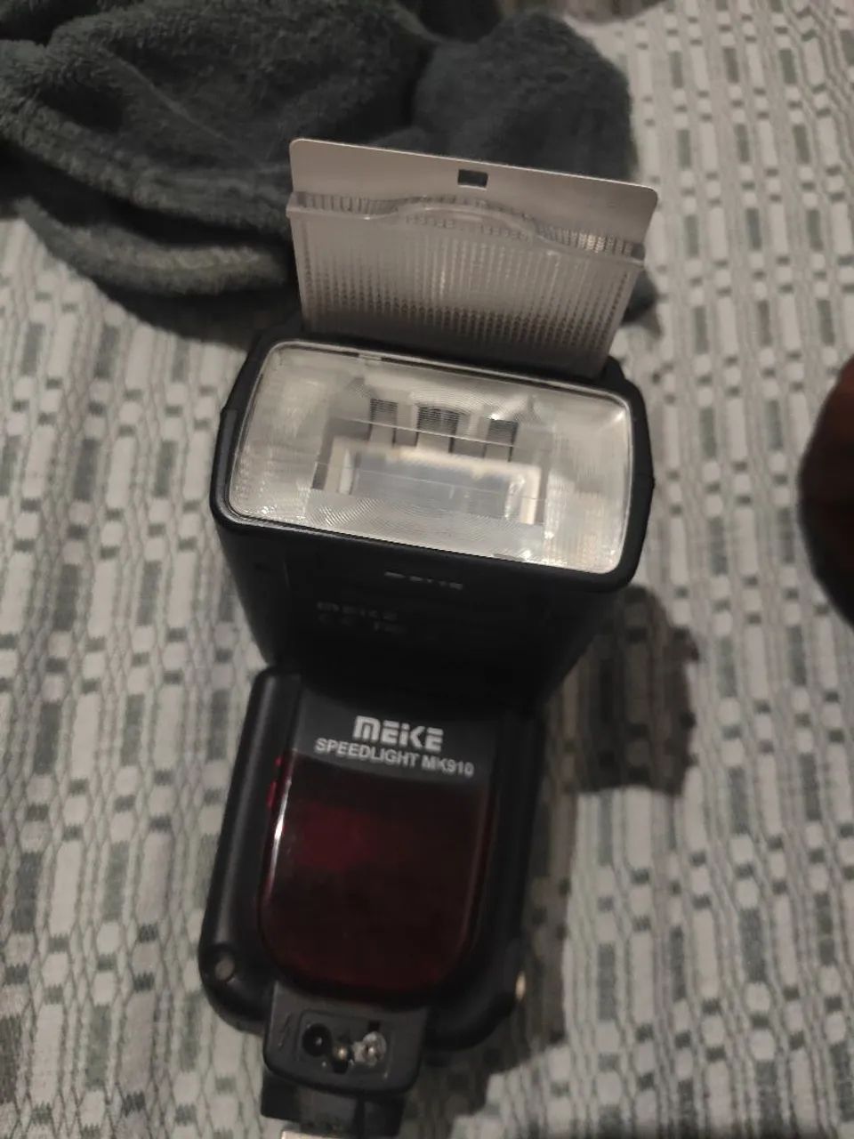 FLASH NIKON MEIKE SPEEDLIGHT MK910 - Foto 2