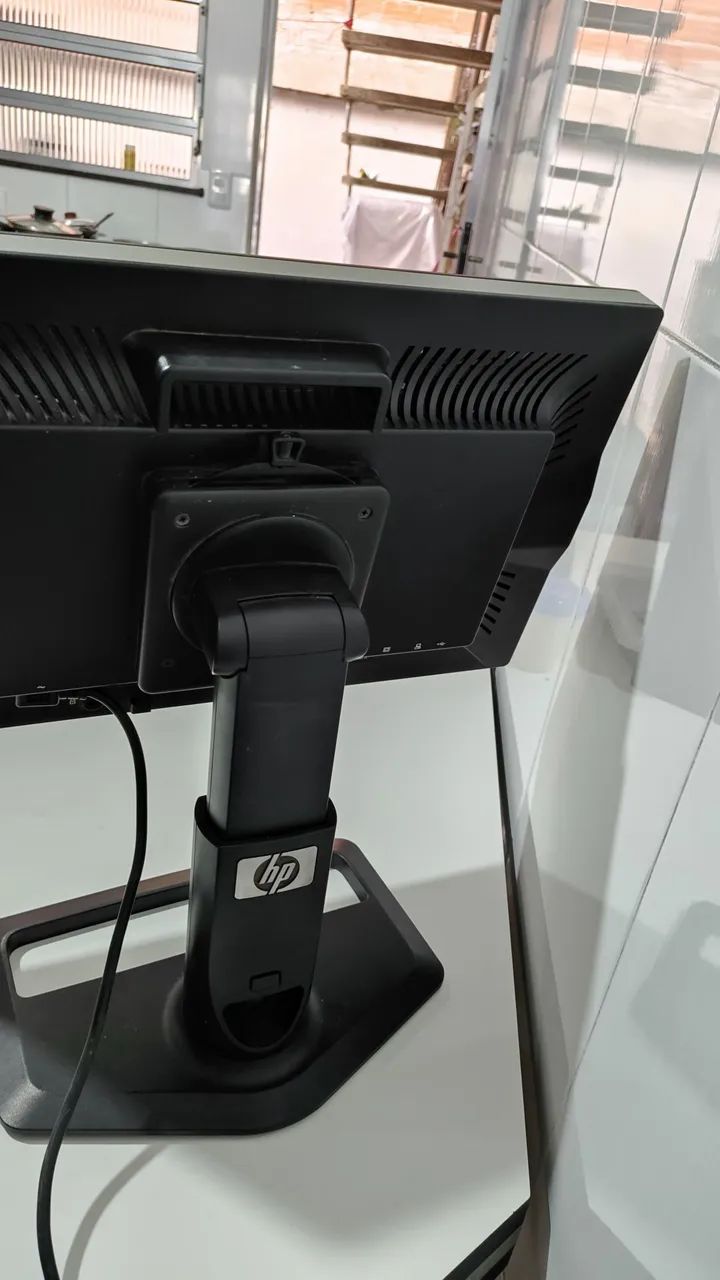 Monitor hp rotativa 