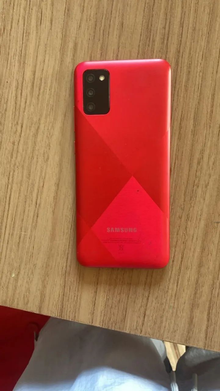Vendo um a02s e um a05s