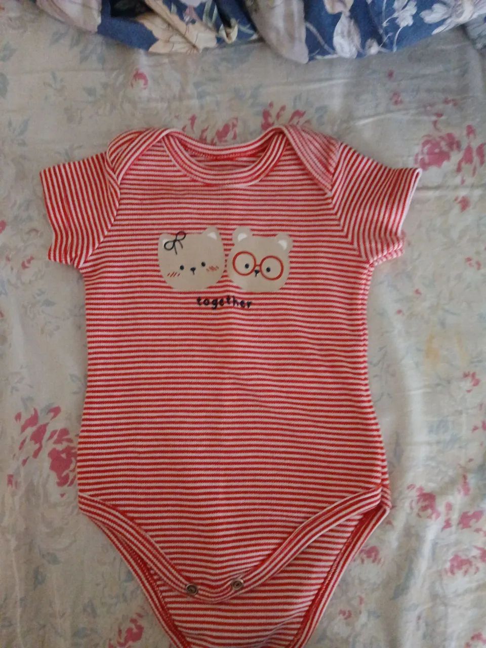 Vendo bory tamanho M usada uma vez cada e uma sandália usada uma vez - Foto 2