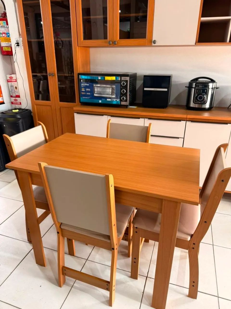 Mesa 4 cadeiras na promoção  - Foto 3