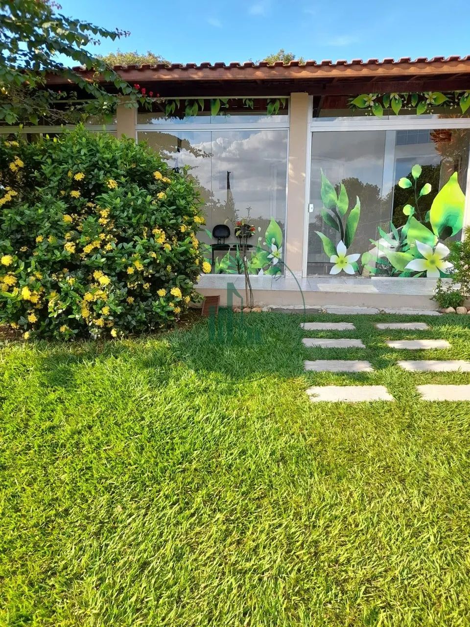 Linda Chácara 3.016m² com Piscina, Campo e árvores Frutíferas - Foto 3