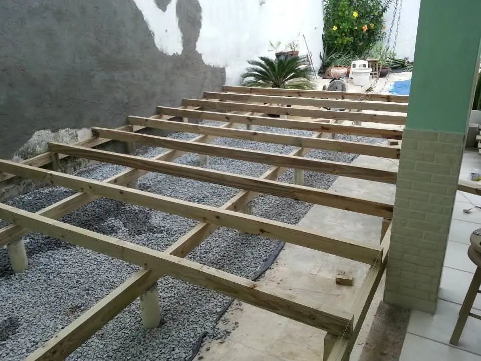 Montagem de decks e Pergola  - Foto 3