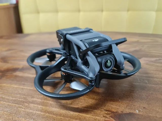 Drone DJI Avata 1 Explorer Fly More Combo + Maleta Estanque Pgytech + Acessórios  - Foto 2