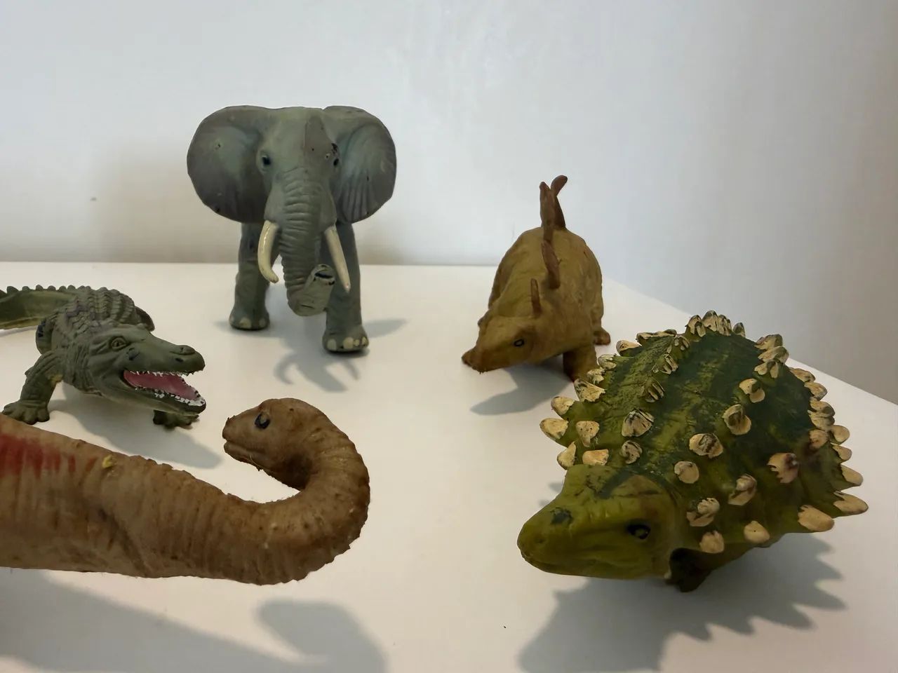 Kit 5 Animais e Dinossauros Realistas - Elefante e Crocodilo - Foto 3