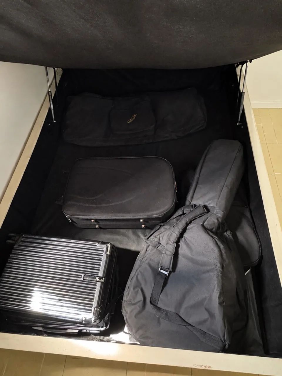 Cama de casal com baú + 2 capas colchão - Foto 5