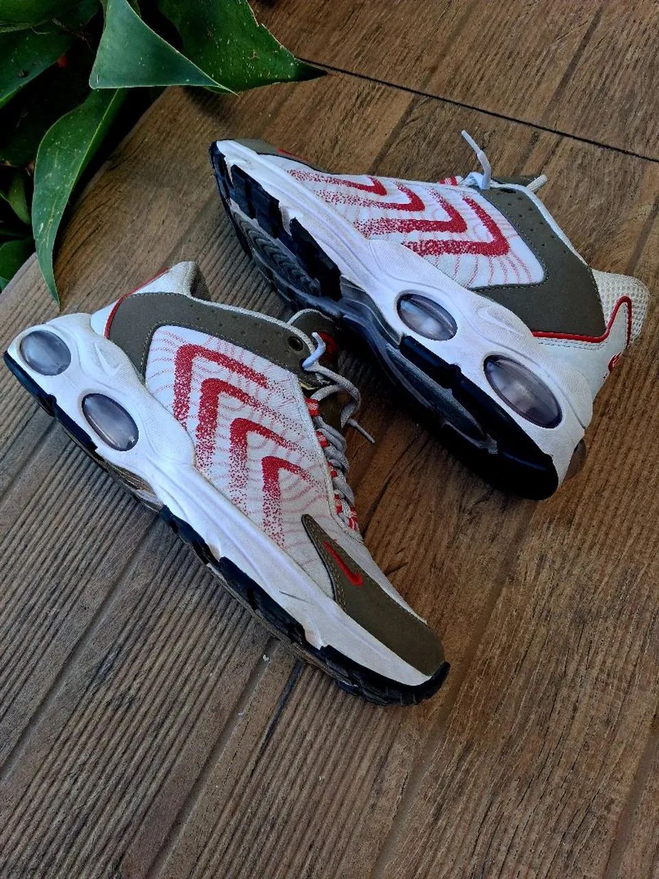 Tênis air max tw 