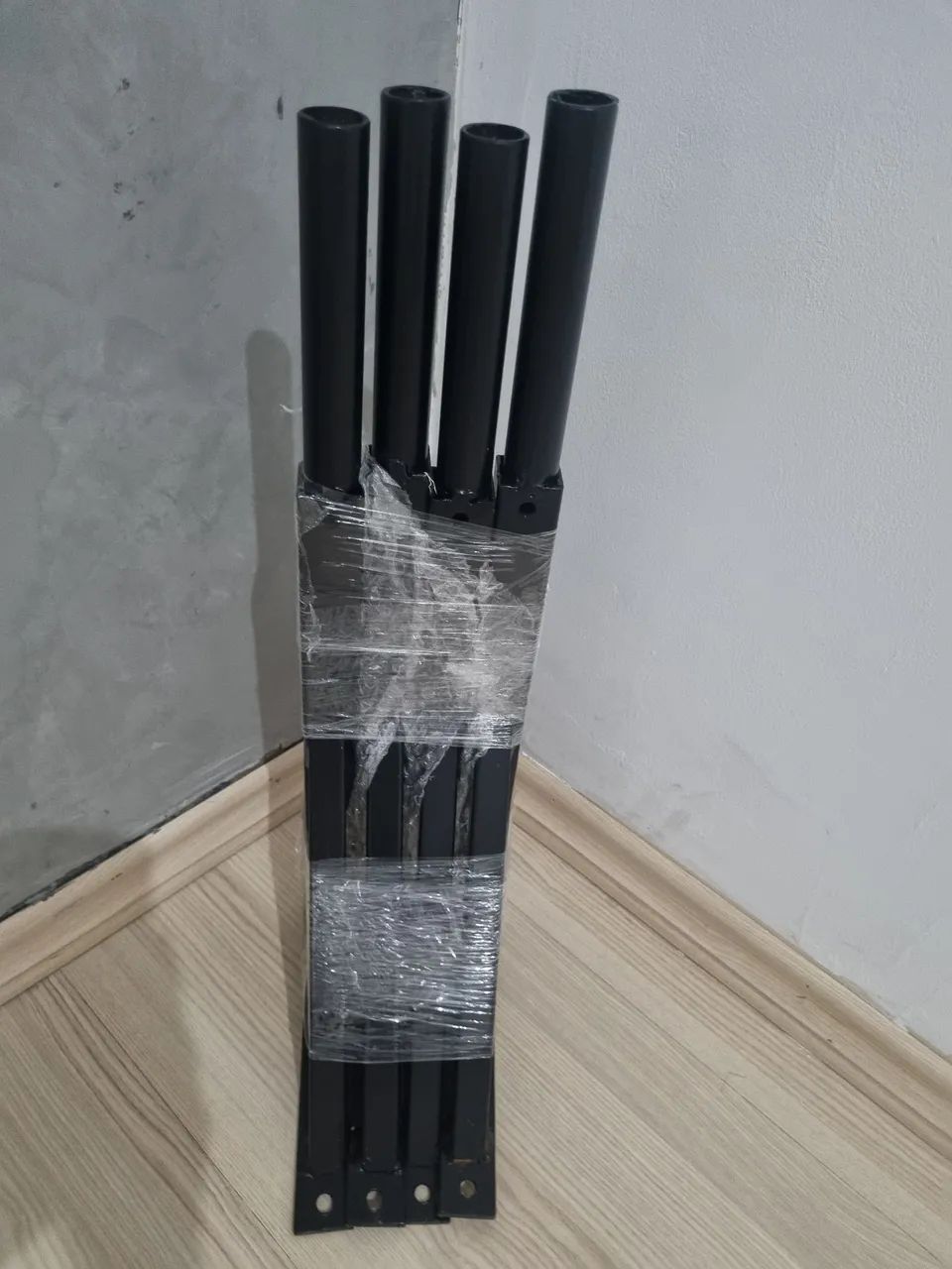 Barras fixa de ferro para parede.  - Foto 2