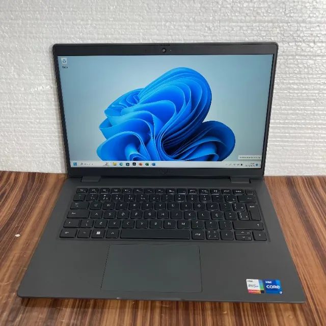 Dell Latitude 3440 i7-1335U 1.7GHz 32GB 512GB NVMe 14 FHD Digital T.R Iluminado Gar. 10/26