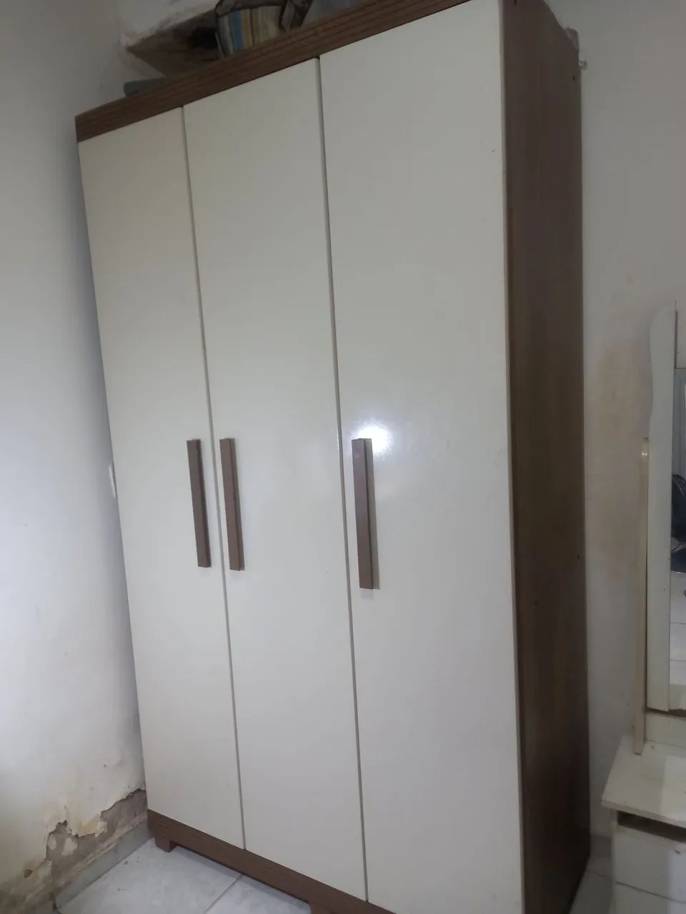 Guarda Roupa
