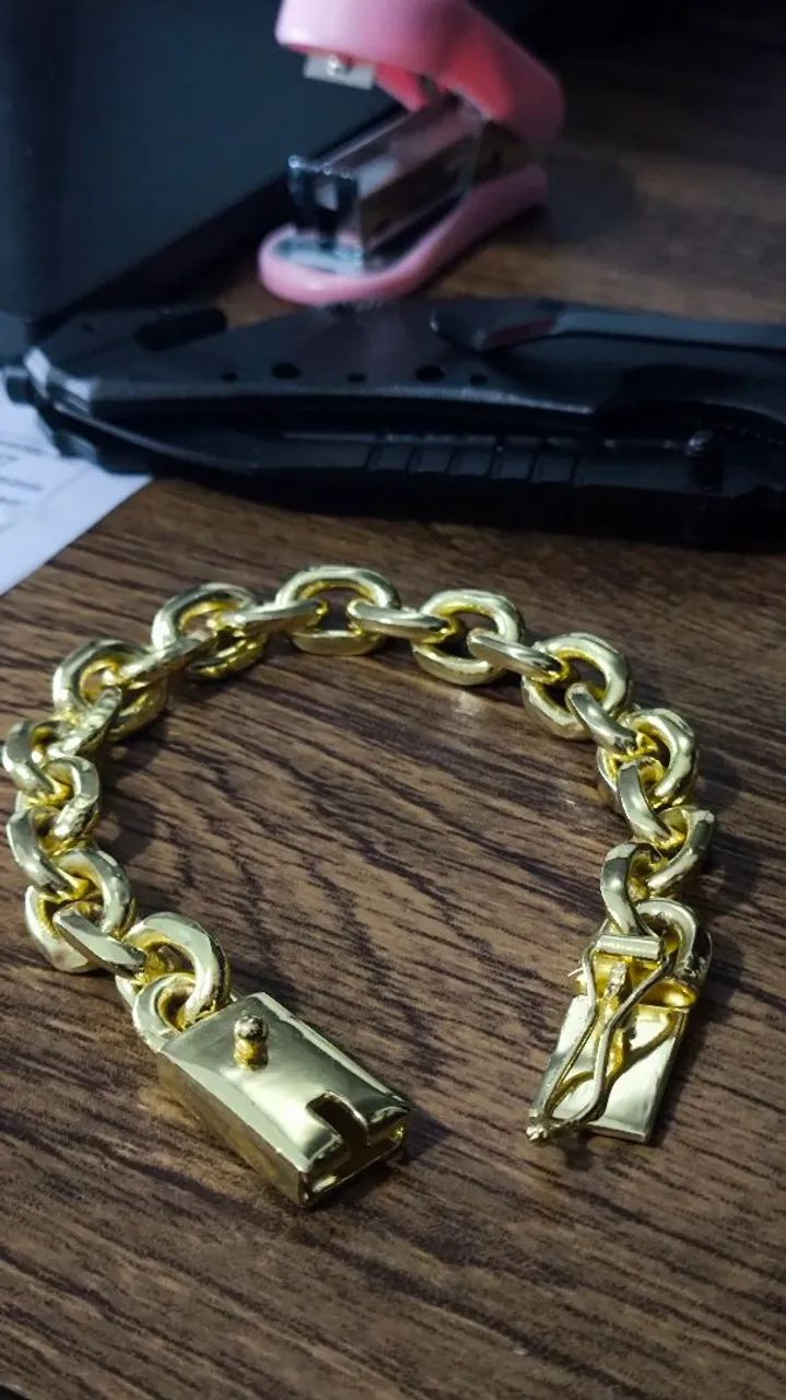 Pulseira Cadeado 12mm banhado a ouro 18k - Foto 3