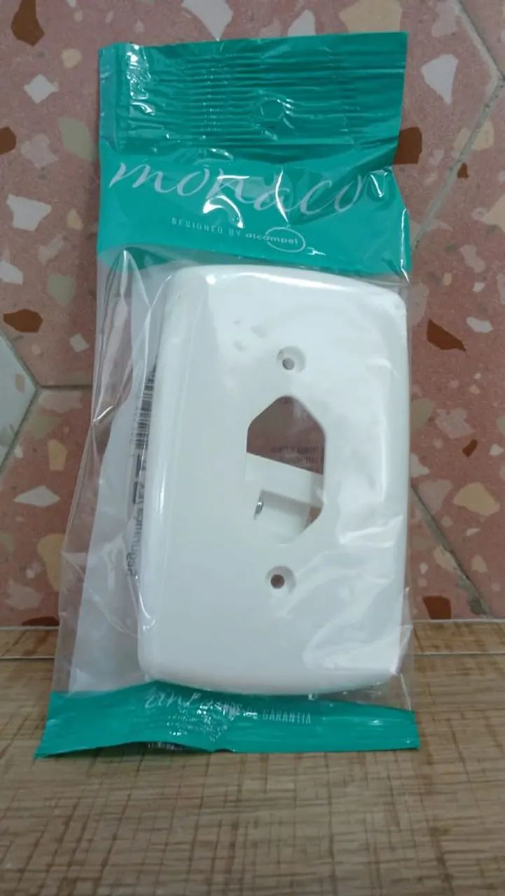 Conjunto Tomada 10 amperes Branco 4x2 Monaco Dicompel - Foto 5